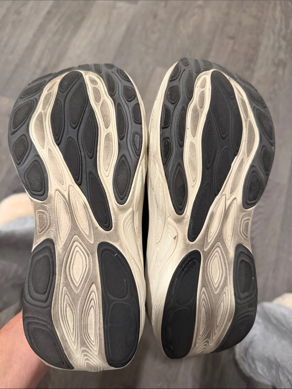 New Balance Fresh Foam 1080 sneakers